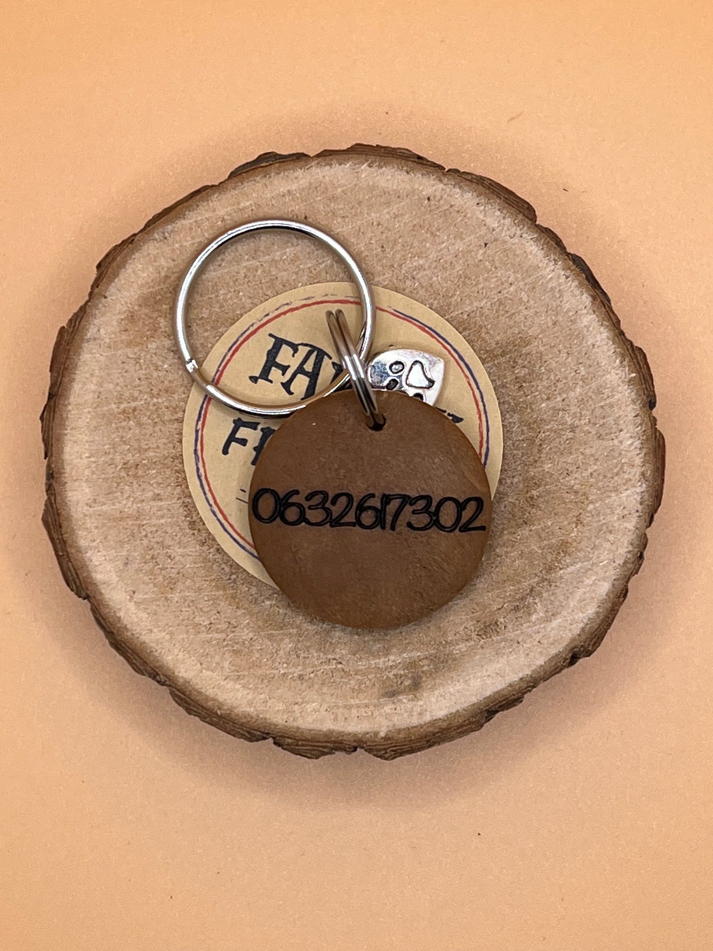 Médaille d'identification Coeur nom + numéro tel